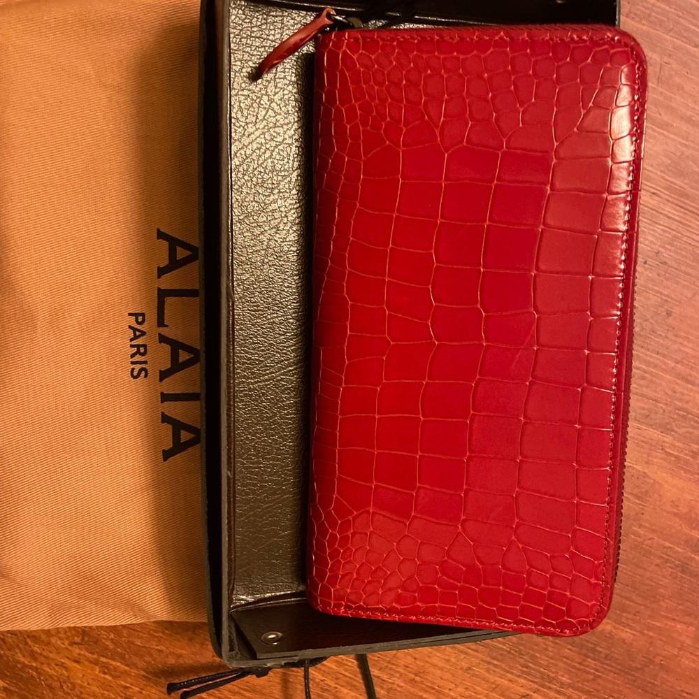 NWT Red Alaia Zip Around Leather Wallet
